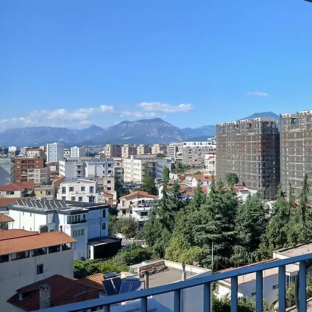 Appartement Cozy And Chic Tirana